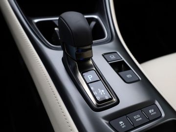 Lexus LBX